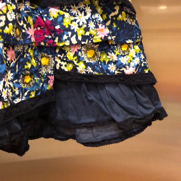 Girls Kanya Ruffle Tank - Picture 3 of 8